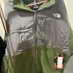 The North Face Men’s Denali Jacket